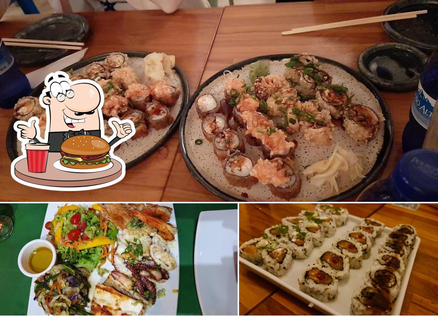 Experimente um hambúrguer no Tropical sushi