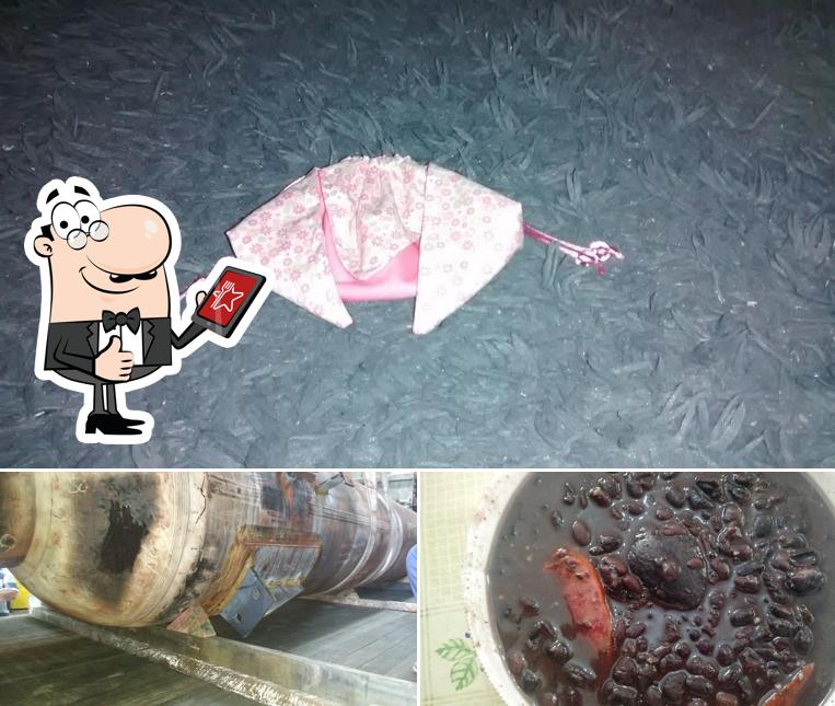 Look at the picture of Lanchonete Miranda's