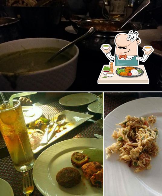 Meals at Aasma Revolving Restaurant