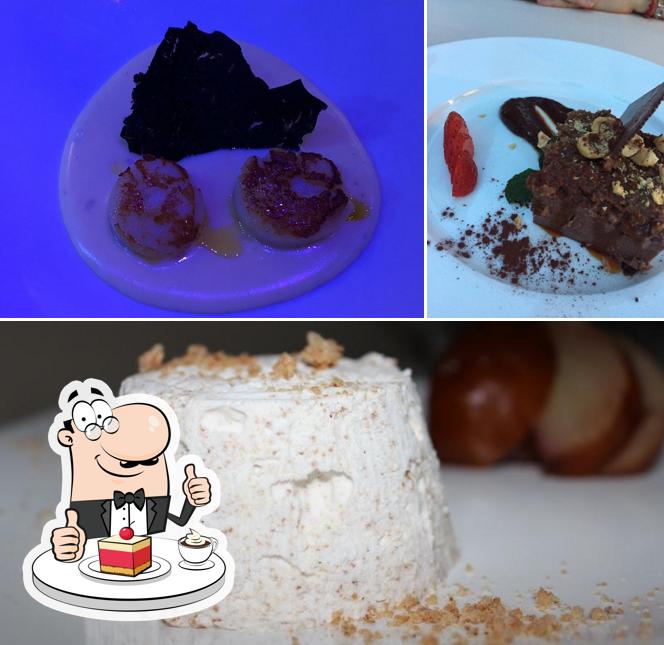 Ristorante Moda Venue propose une variété de plats sucrés