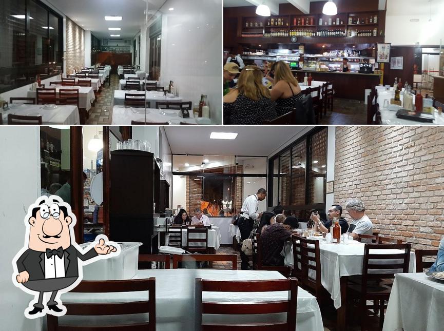 O interior do Cantina do Zelão