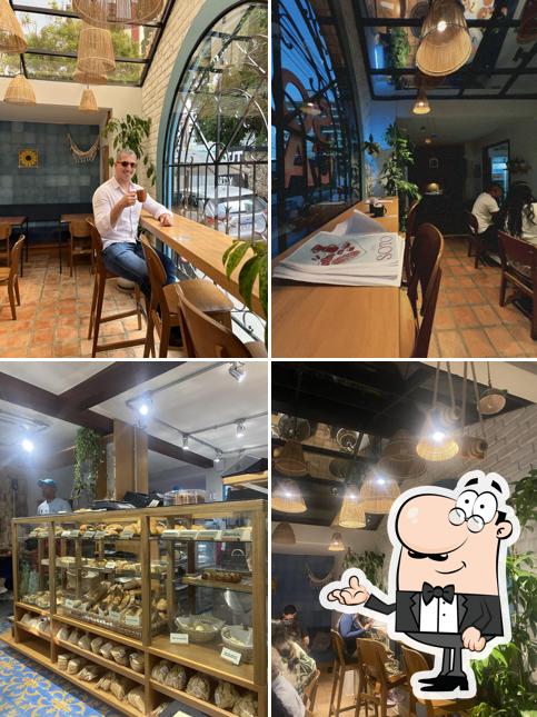 O interior do Soto Pan Y Café