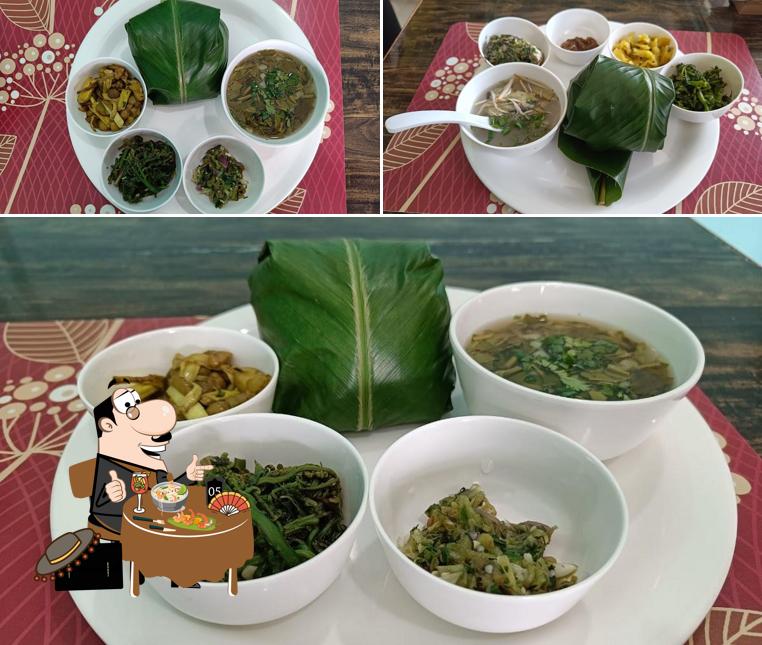 Pho at Khao Tai Restaurant: Now with Refreshing Air Conditioning