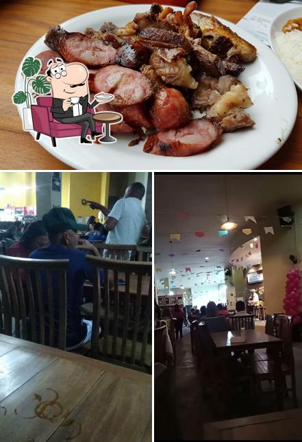 Sente em uma das mesas no Restaurante Cantina Paulista