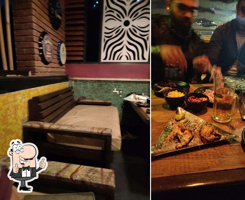 Look at the image of High Spirits -Pub & Grille