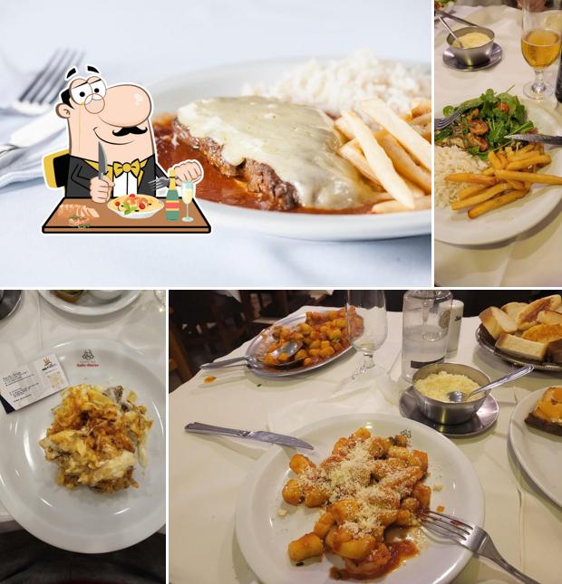 Comida em Cantina Babbo Américo