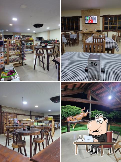 O interior do Lanchonete e Restaurante do Dindão