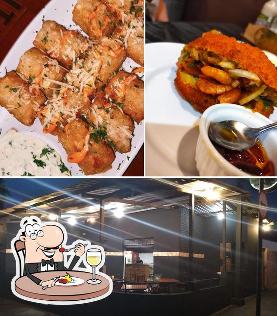 Dê uma olhada a imagem apresentando comida e exterior no Boteco do Nego