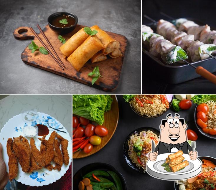 Spring rolls at Wok Hey Berhampore/ ওক হেই বহরমপুর