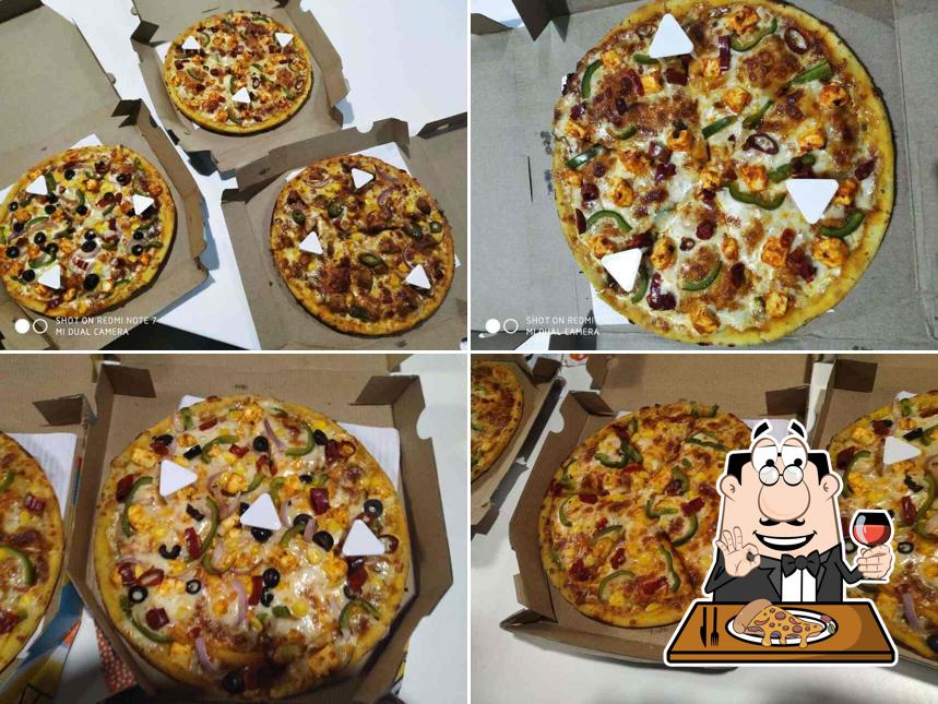 Pick pizza at Mojo Pizza - 2X Toppings