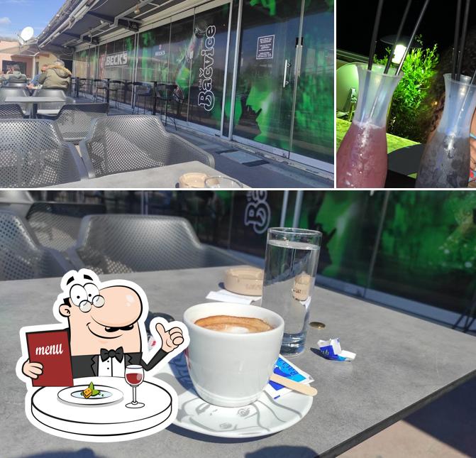 Club Black & White si caratterizza per la cibo e interni