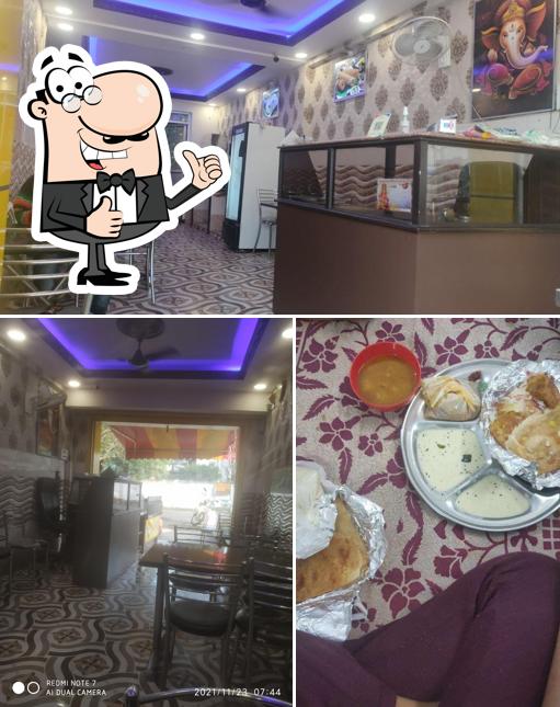 Lalaji Ka Dosa picture