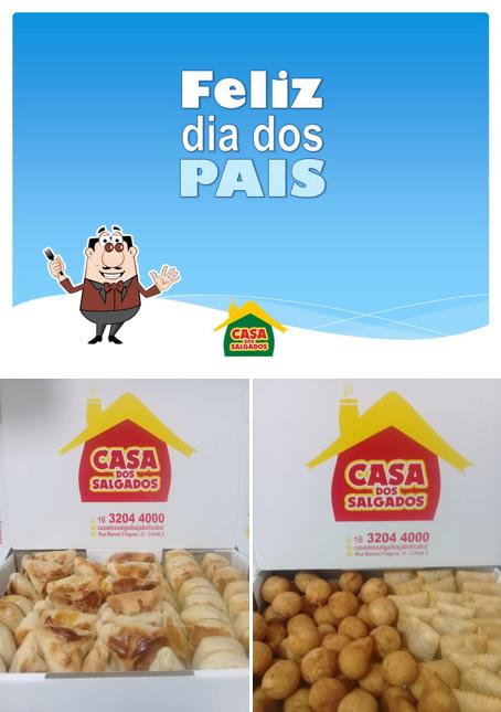 A comida e exterior do restaurante