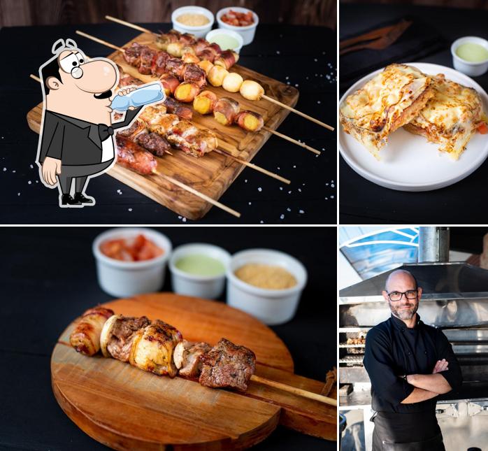 A bebida e comida do restaurante