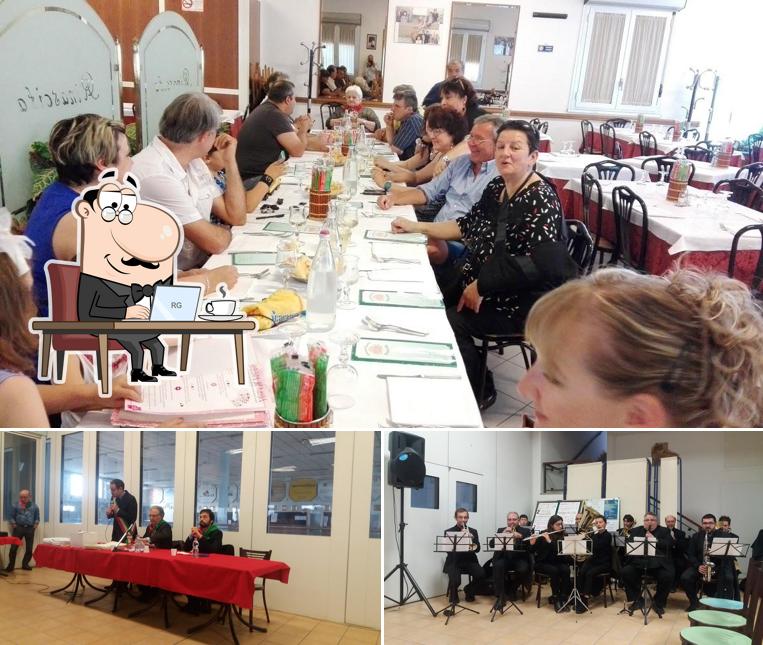 Siediti a un tavolo di Ristorante Rinascita Di Ziosi Claudio & C. S.N.C