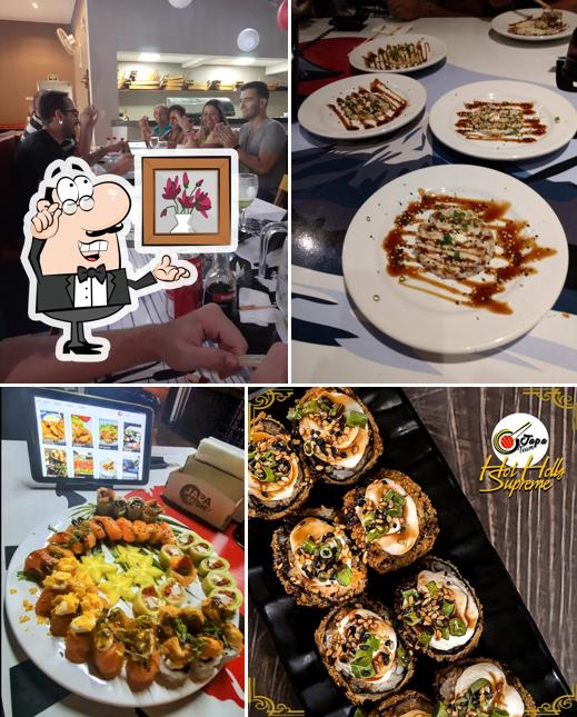 Sente em uma das mesas no Japa Sushi Mix Gourmet