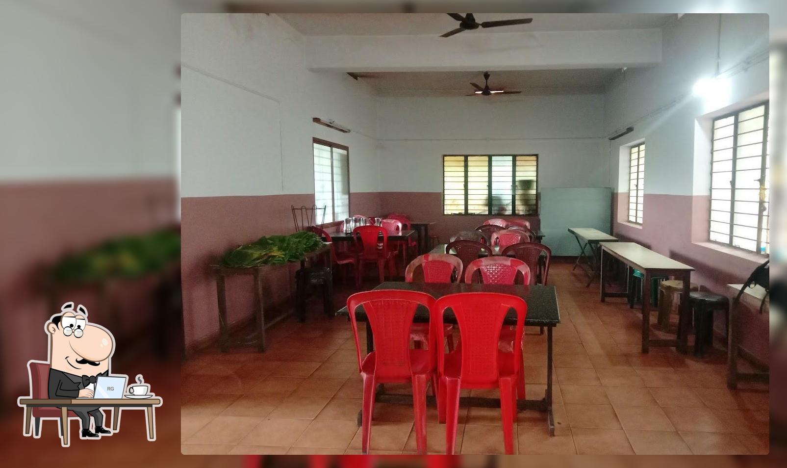 Check out how Kudumbasree Janakeeya Hotel kuthuparamba looks inside