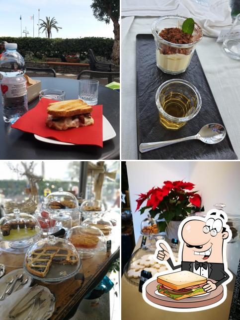 Toast al formaggio al Sirito1192