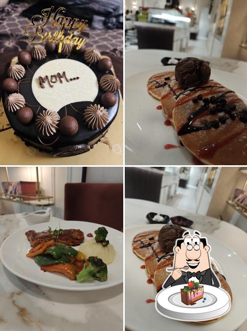 Chocolate cake at SMOOR Lounge - Koregaon Park