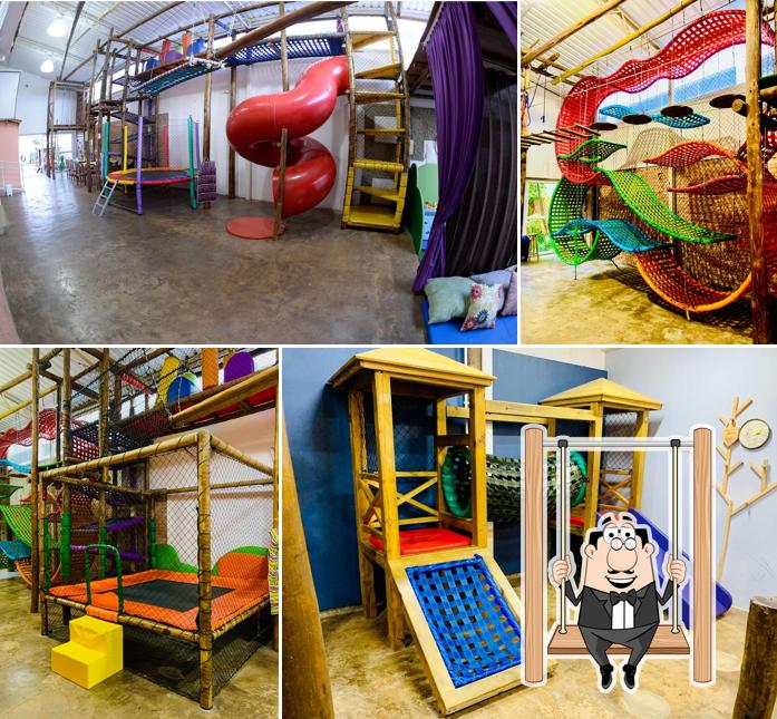 Contê Bar Restaurante com área kids em Santos