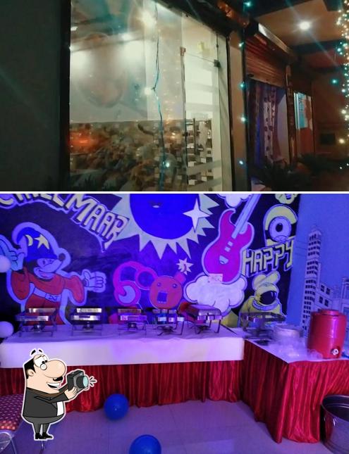 Here's an image of Happy's Restro