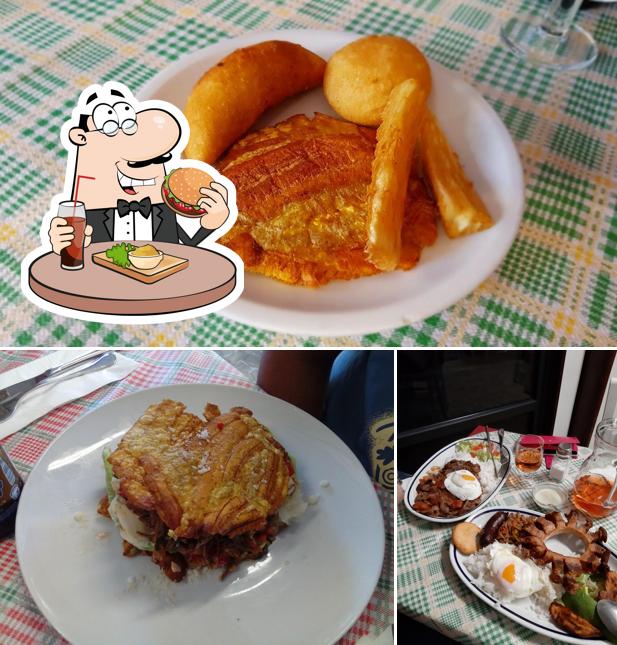 Gli hamburger di Restaurante Realismo Magico potranno soddisfare i gusti di molti