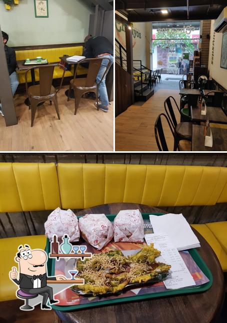 The interior of Chaayos Cafe - Good Earth City Center, Gurgaon