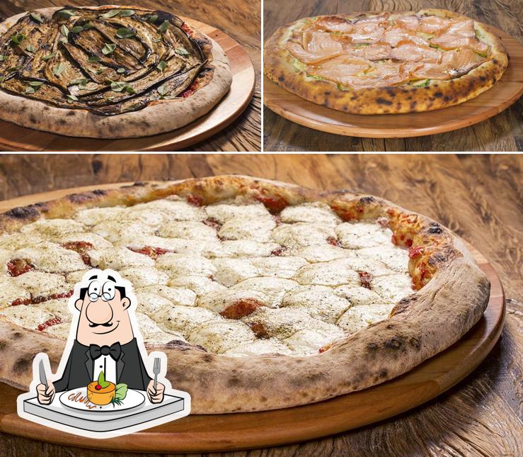 Comida em Pizzaria Veridiana - Higienópolis