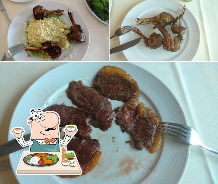 Comida em Vivano Steak