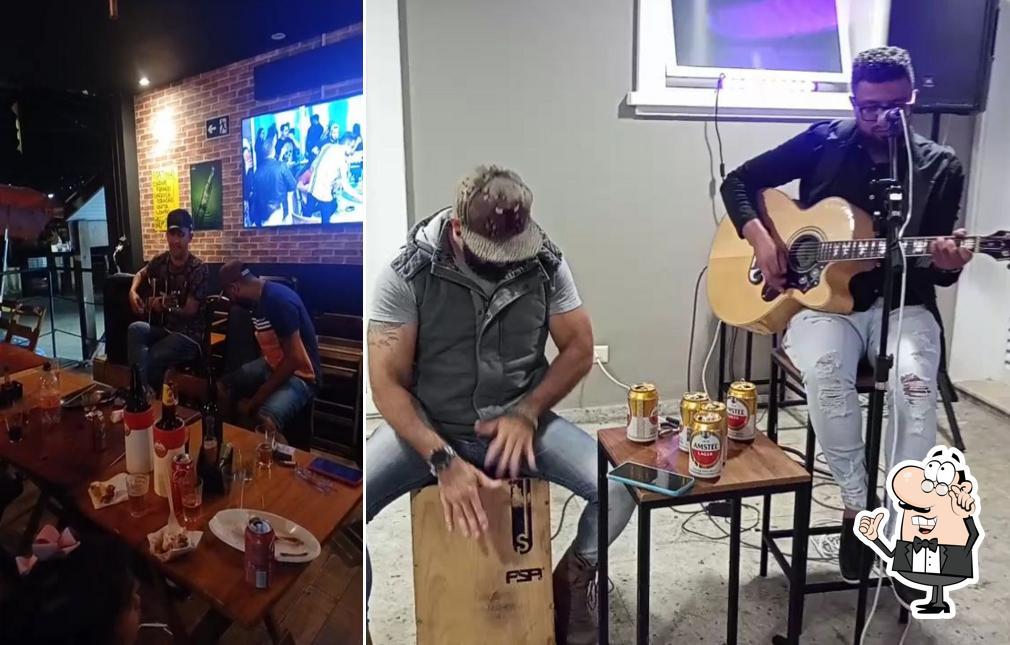 O interior do Arenas bar & Espetinhos