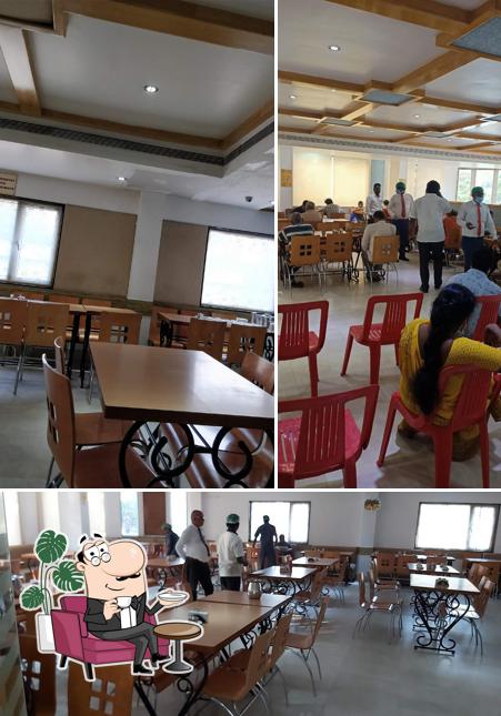 The interior of Surguru Restaurant ஸற்குரு உணவகம்