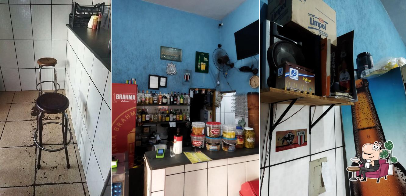 O interior do Taberna Latina (Bar do Márcio)