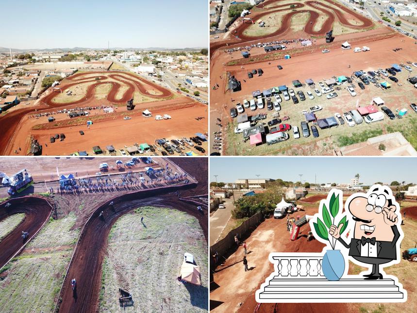 O exterior do DISK CERVEJA DO BROA