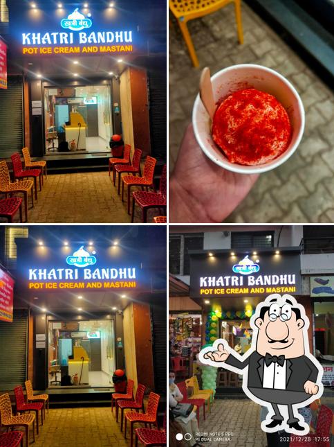 Khatri Bandhu Pot Icecream & Golden Samosa