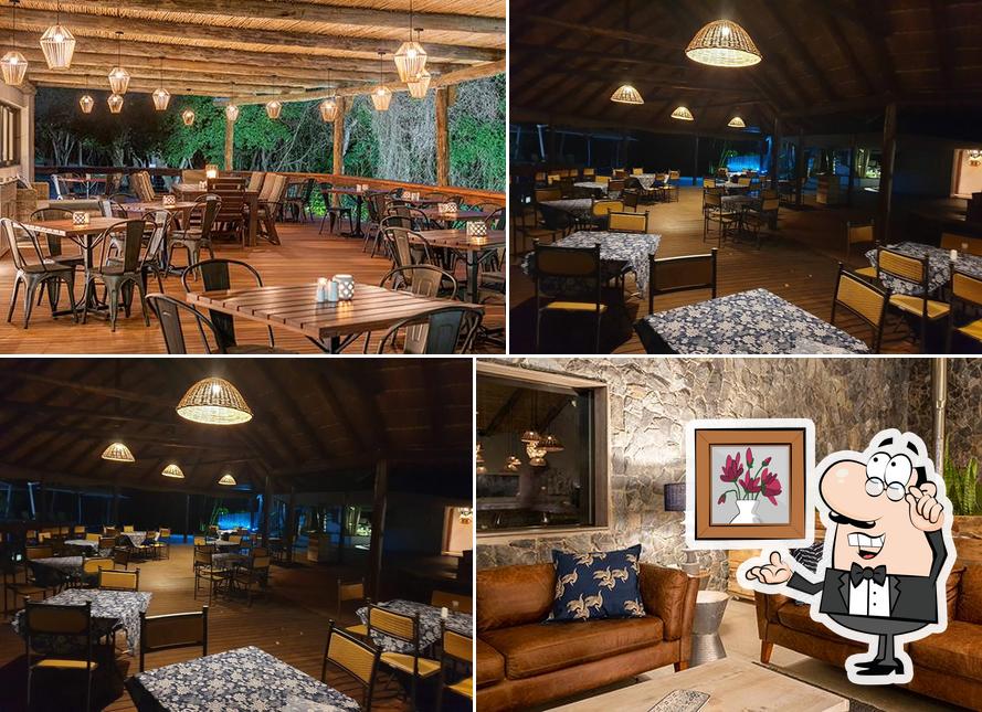 L'intérieur de River's Edge Restaurant