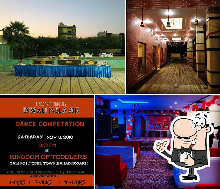 Here's a picture of OMAXE CLUB-Restaurant ,Swimming Pool,Banquet & Lawns