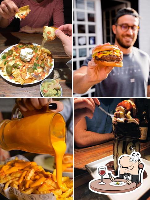 Platos en Tri Burger