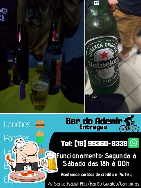 Saboreie um cerveja ao final do dia