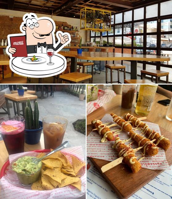 Esta é a foto apresentando comida e interior no Lupe Bar