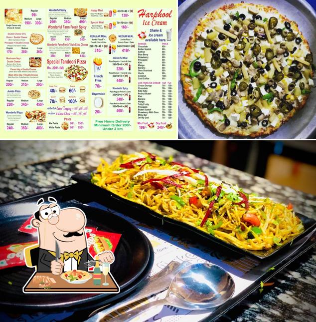 Food at Khalsa Wonderfull Pizza