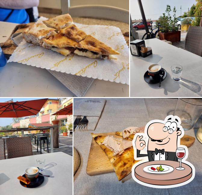 Platti al caffe gli orizzonti