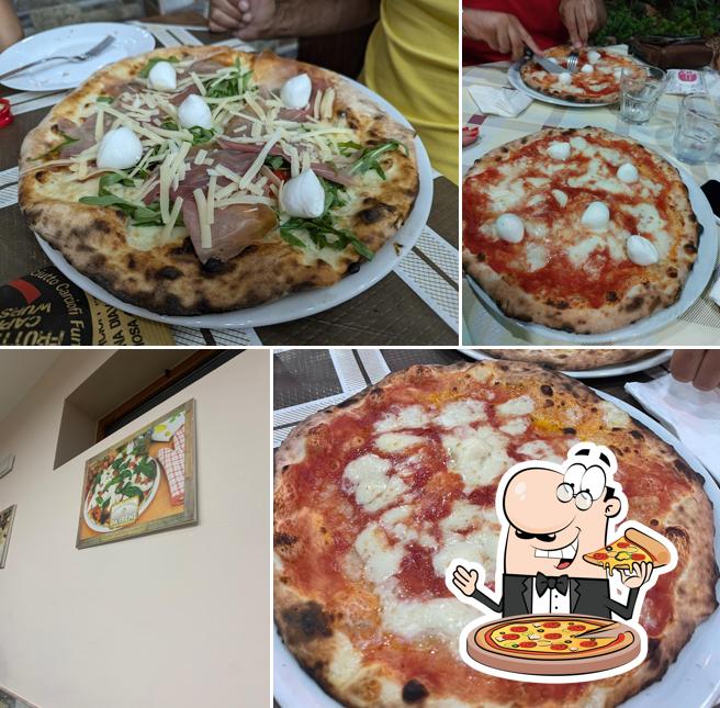 Scegli tra le molte varianti di pizza