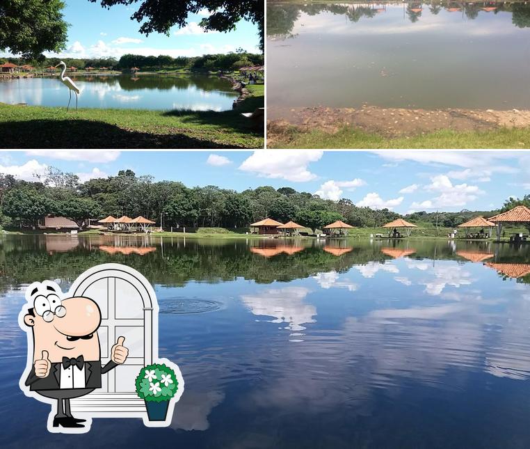 Desfrute da vista do exterior Restaurante Chapéu do Sol