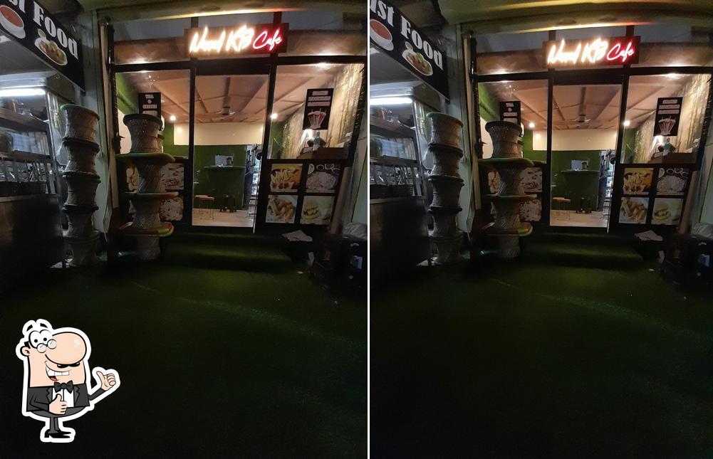 Here's a pic of Nomad KB Cafe