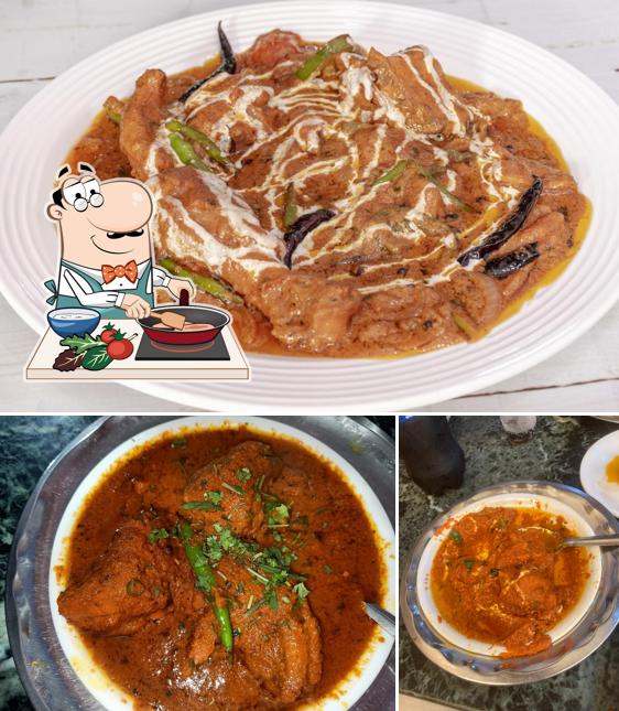 Chicken curry at Al-Nawab Chicken Biryani Corner