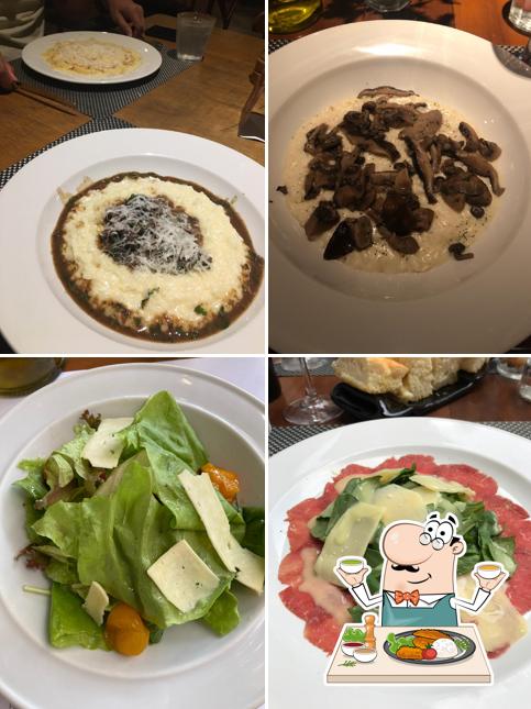 Platos en Casa Santo Antônio Restaurante