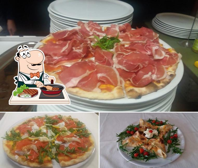 Ordina i un pasto a base di carne a Trattoria Dell'Angelo di Maccagnola Claudio & C. - S.N.C