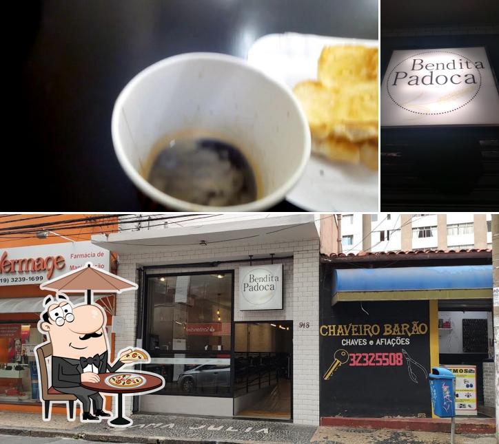 A exterior e comida do restaurante