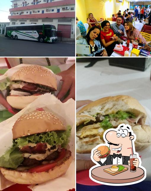 Os hambúrgueres do Cia do Pastel irão satisfazer uma variedade de gostos