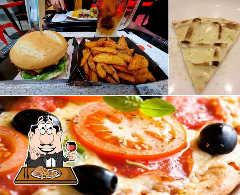 Peça diferentes tipos de pizza